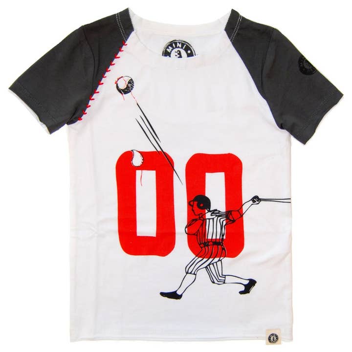 T-shirt Baseball Slugger pour la vente par Mini Shatsu