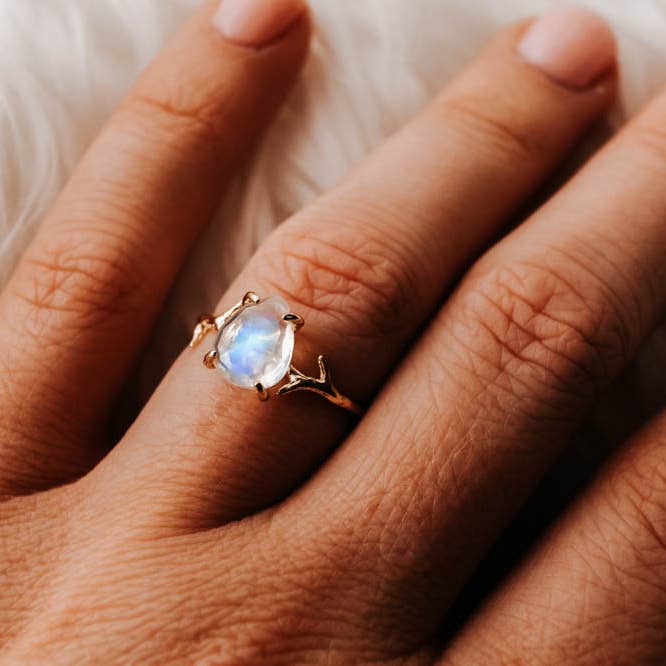 Wander + Lust Jewelry - Wholesale Single Stone/Solitaire Ring - Gold Everly Ring3