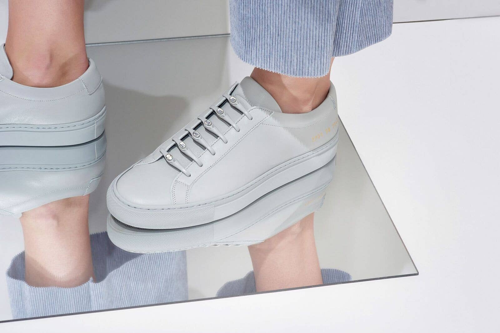 HICKIES - Wholesale Shoelaces - Unisex - HICKIES with Crystals by Swarovski© Grey/Clear2