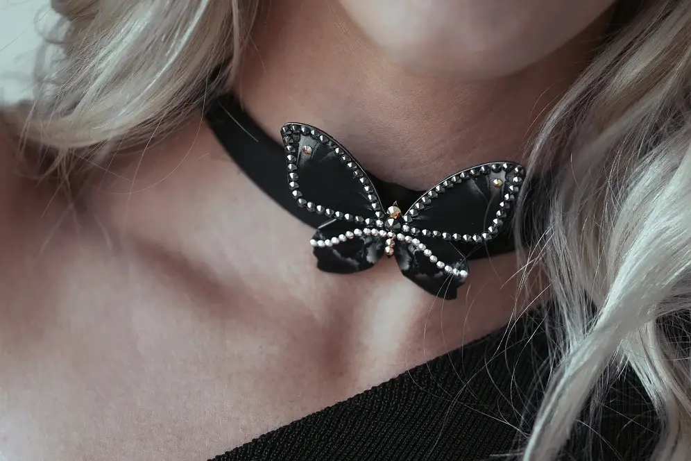 KUMA Design OÜ - Wholesale Brooch - Midnight Lady Butterfly Brooch1