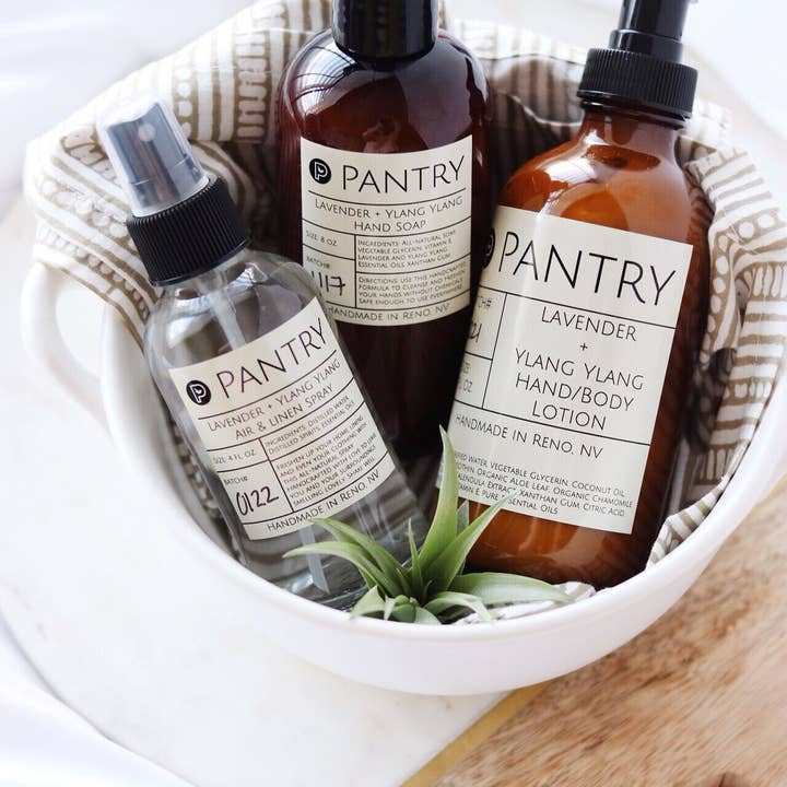 Pantry Products - Skin, Body, + Wellness - Wholesale Room & linen spray - Air & Linen Spray - Room + Fabric Spray, 4oz - Fall Spray4