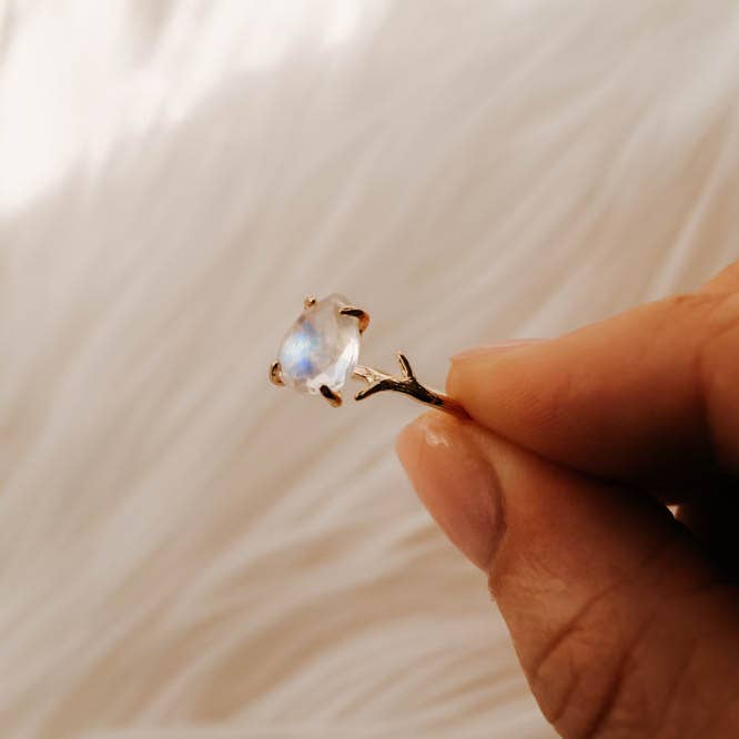 Wander + Lust Jewelry - Wholesale Single Stone/Solitaire Ring - Gold Everly Ring2