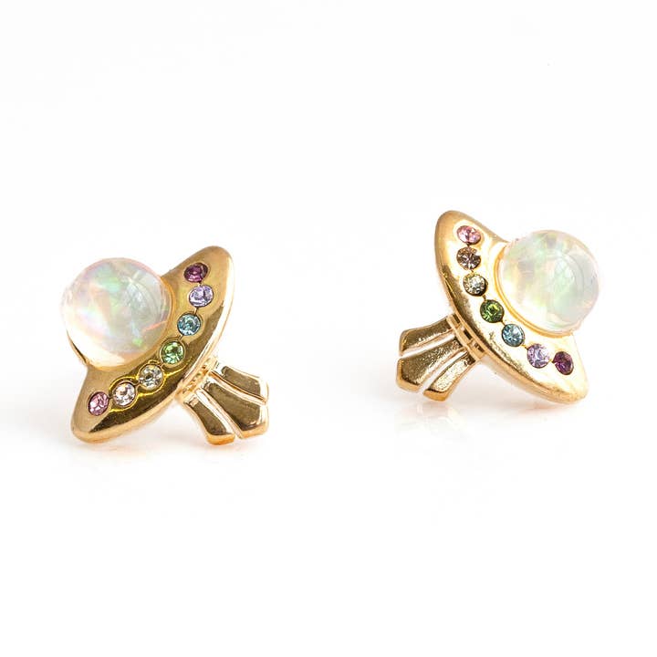 Boucles d'oreilles, clous OVNI pour la vente par Wildflower + Co.