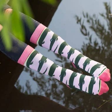 Chaussettes Crew, Later Gator (Rose) pour la vente par Woven Pear