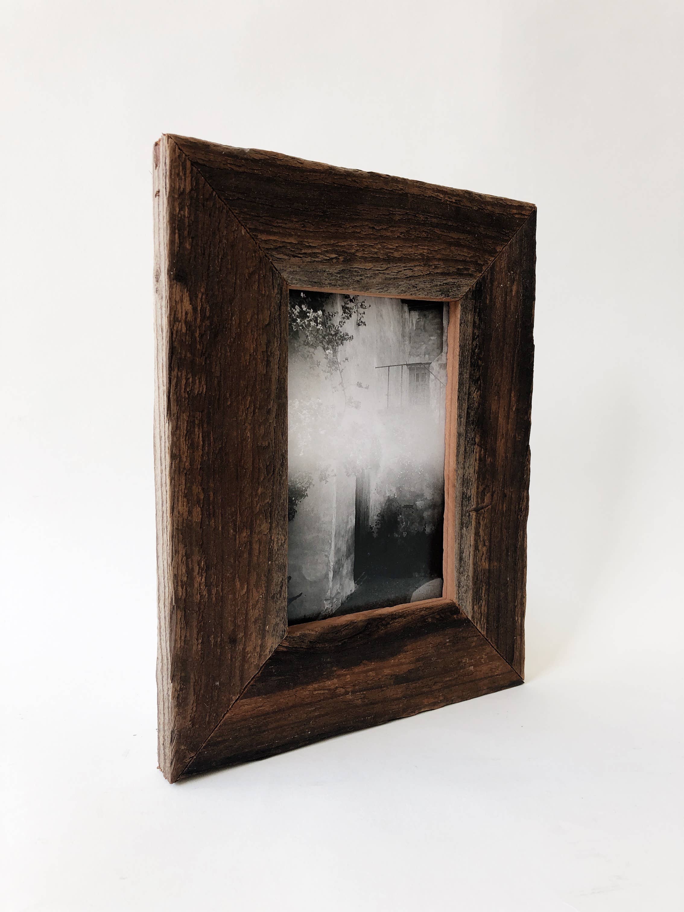 Alibi Interiors - Wholesale Picture Frame - Reclaimed Wood Picture Frame 4x6 Wide Frame1