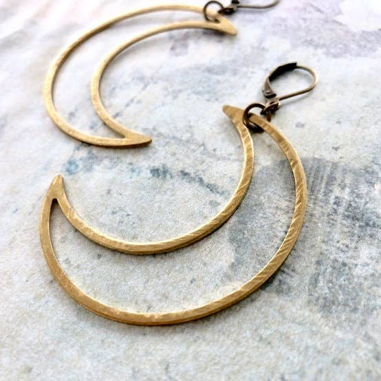 SORA DESIGNS - Wholesale Dangle Earrings - Crescent Moon Earrings0