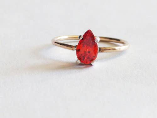 Sweet 1985 - Wholesale Single Stone/Solitaire Ring - Fiery Pear Ring1