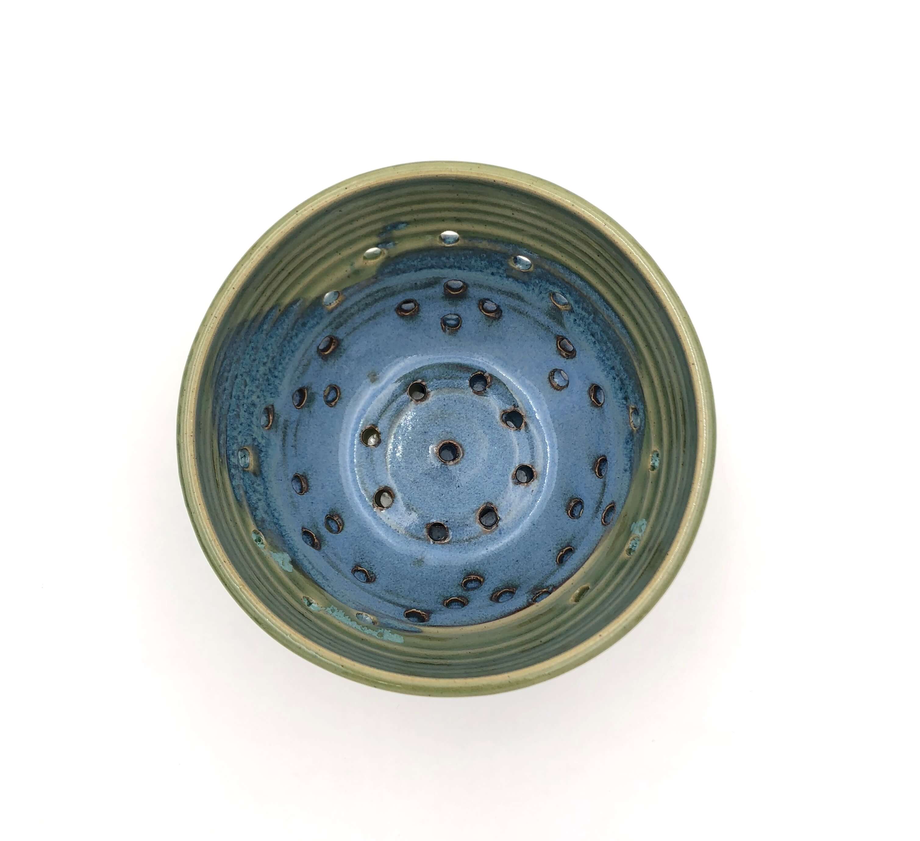 Coastal Clay Co. - Wholesale Colander - Classic Summer Berry Bowl With Saucer - Ceramic Colander6