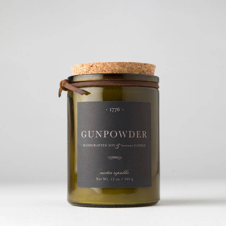 Nectar Republic - Wholesale Jar/Filled Candle - Gunpowder : 1776 Soy Beeswax Man Candle