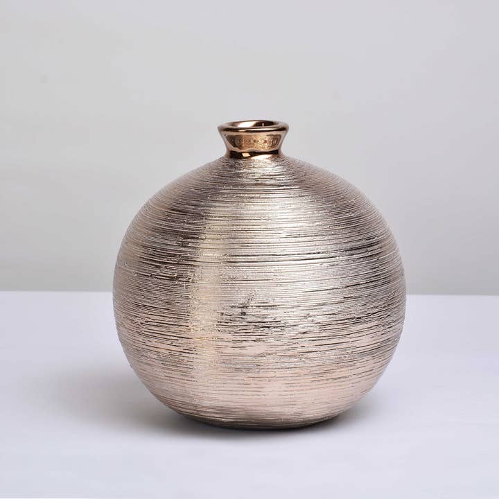 Drew Derose Design - Vente Vases - Vase rond à détail filé1