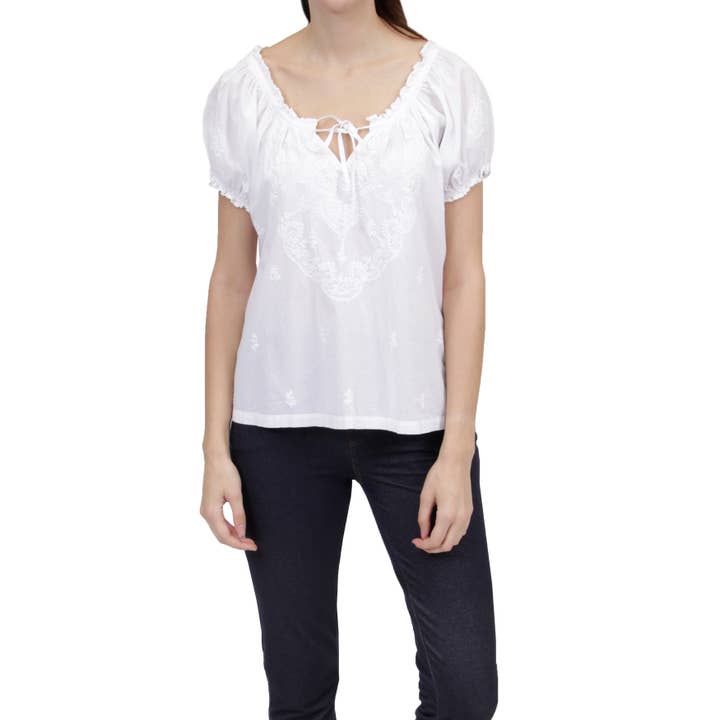 La Cera – wholesale Blus - Dam – Broderad Kortärmad bonde topp - VIT