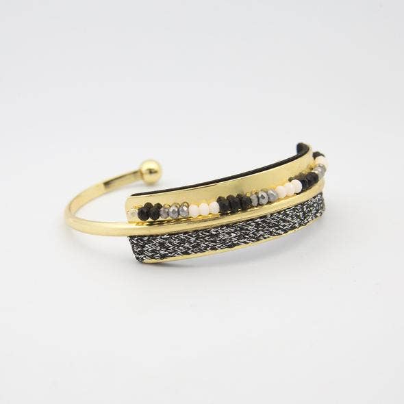 Brazalete dorado con cuentas negras para venta al por mayor de Mia Accessories