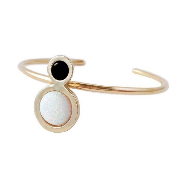 Orbit Cuff armbånd med Opal for engroshandel hos Therese Kuempel Jewelry