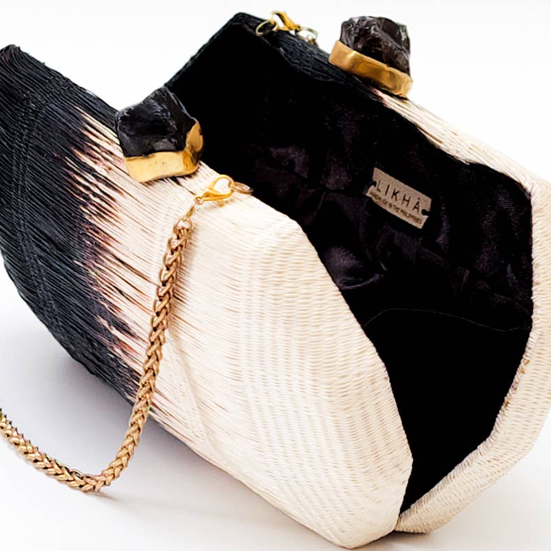 LIKHÂ – Großhandel Clutch – Damen – Handgewebte Clutch - Sarsuela Luxe, Raven | LIKHA4