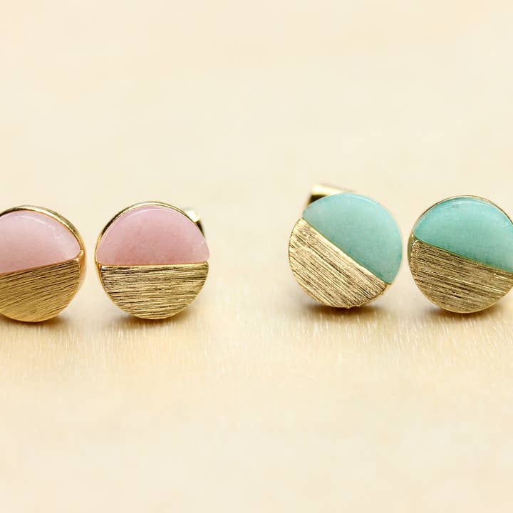 Stone Circle Studs for wholesale by Diament Jewelry