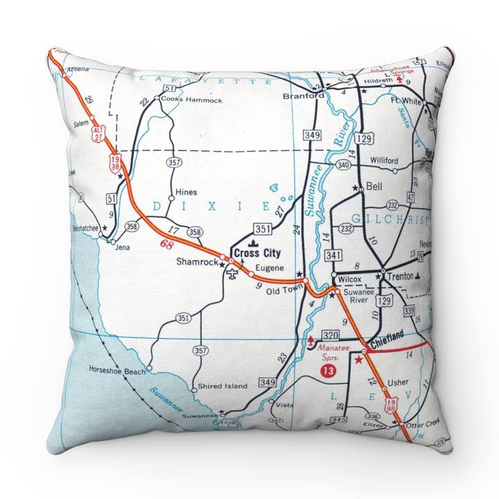 Coussin décoratif carte de Cross City Floride pour la vente par Daisy Mae Designs