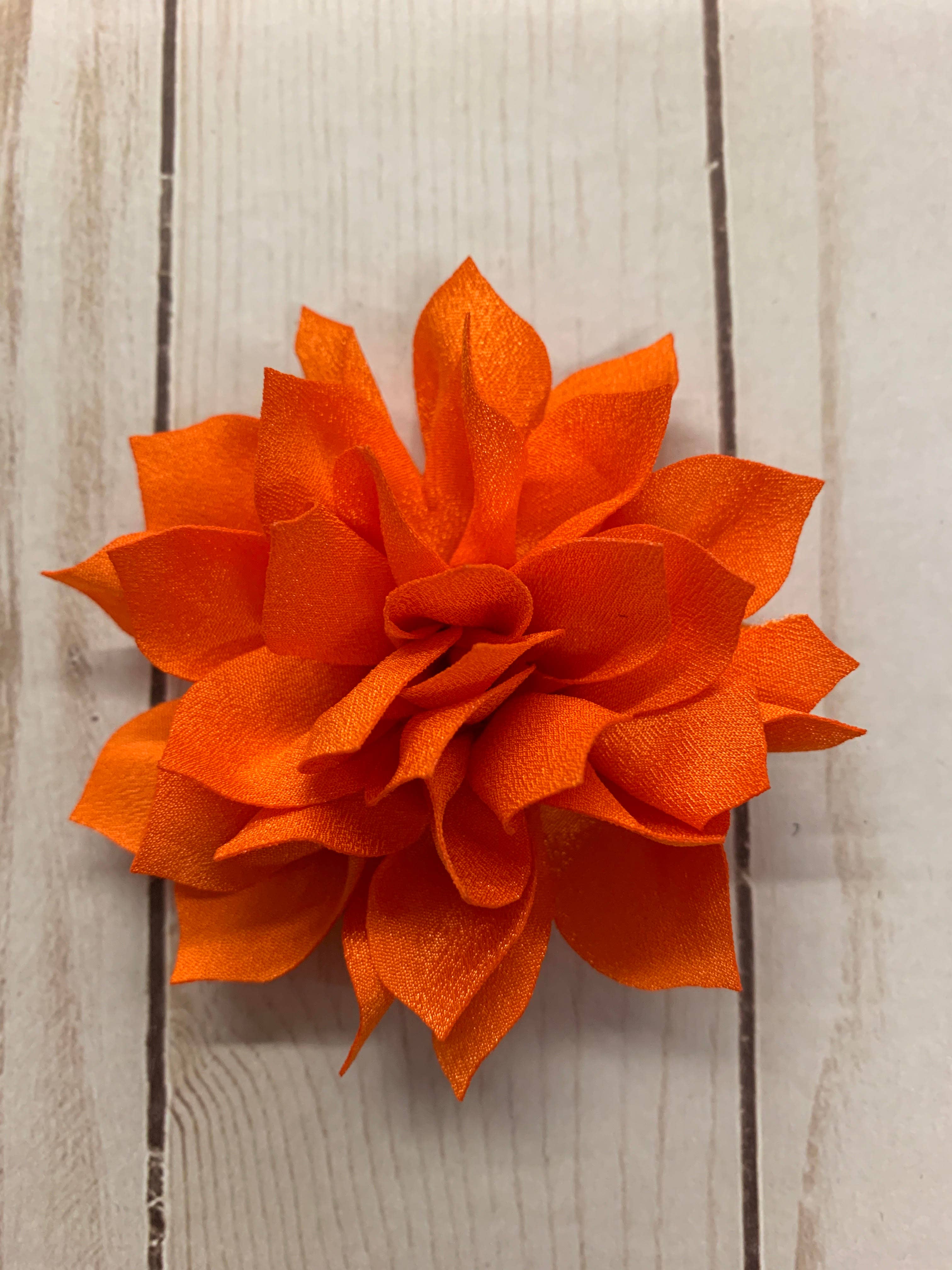 Rachel's Ribbons - Wholesale Hair Clip - Kids - Lily Flower Clip - Medium8
