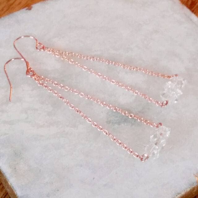 Herkimer Diamond Crystal Dingle uttalande örhängen för wholesale av Salt and Sparkle