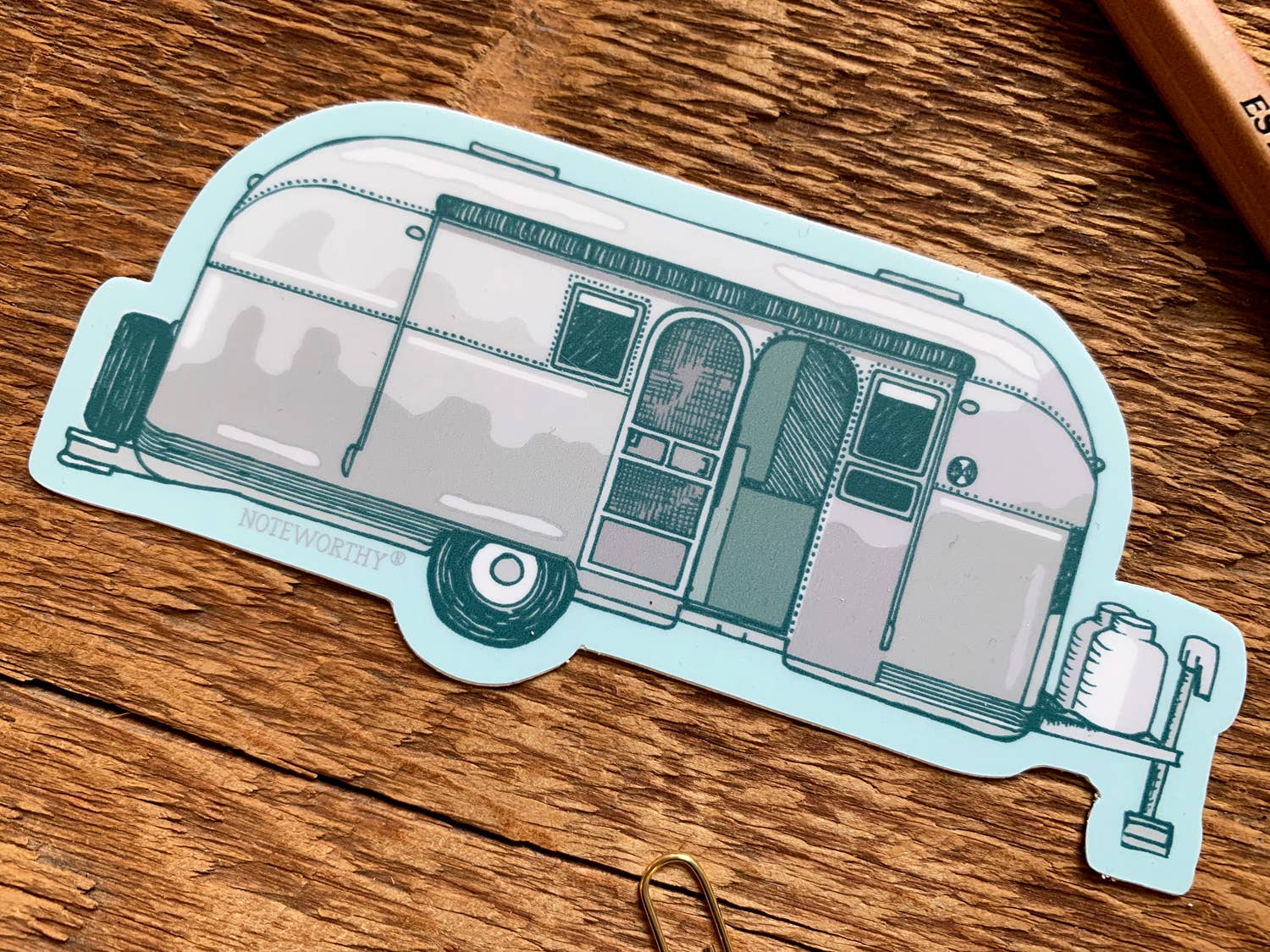 Noteworthy Paper & Press – Großhandel Aufkleber – Silberner Camper Aufkleber2