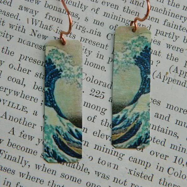 Brincos The Great Wave Utagawa Colheita estreita por atacado de Sarah Wood Studio