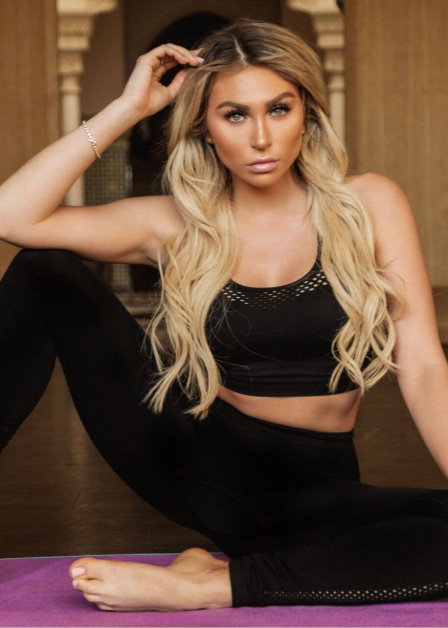 Savoy Active – Großhandel Sport-BH – Damen – Milano schwarzer, nahtloser Sport-BH [Made In Italy]3