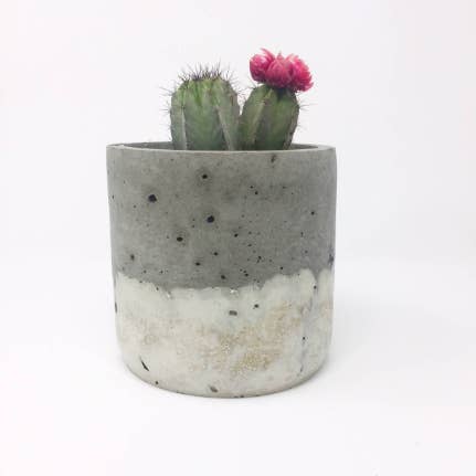 Large Ombre Pot for wholesale by Dieheart