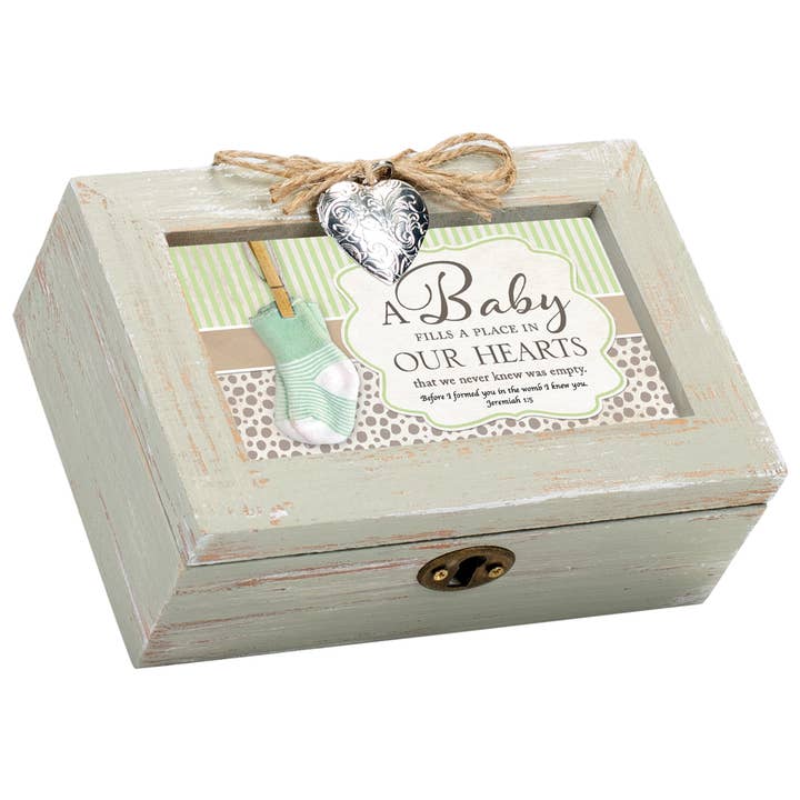 Bébé remplit une place dans nos cœurs pour la vente par Cottage Garden