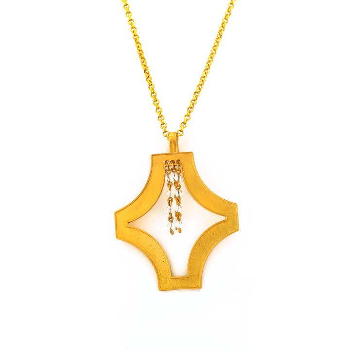 Pendentif quartz blanc Swag pour la vente par Stephanie Kantis