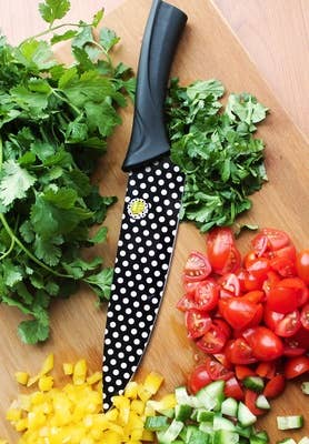 Lemon Poppy Inc. - Wholesale Knife Set - CLOSEOUT Ceramic Blade Knife Set, Polka Dots3