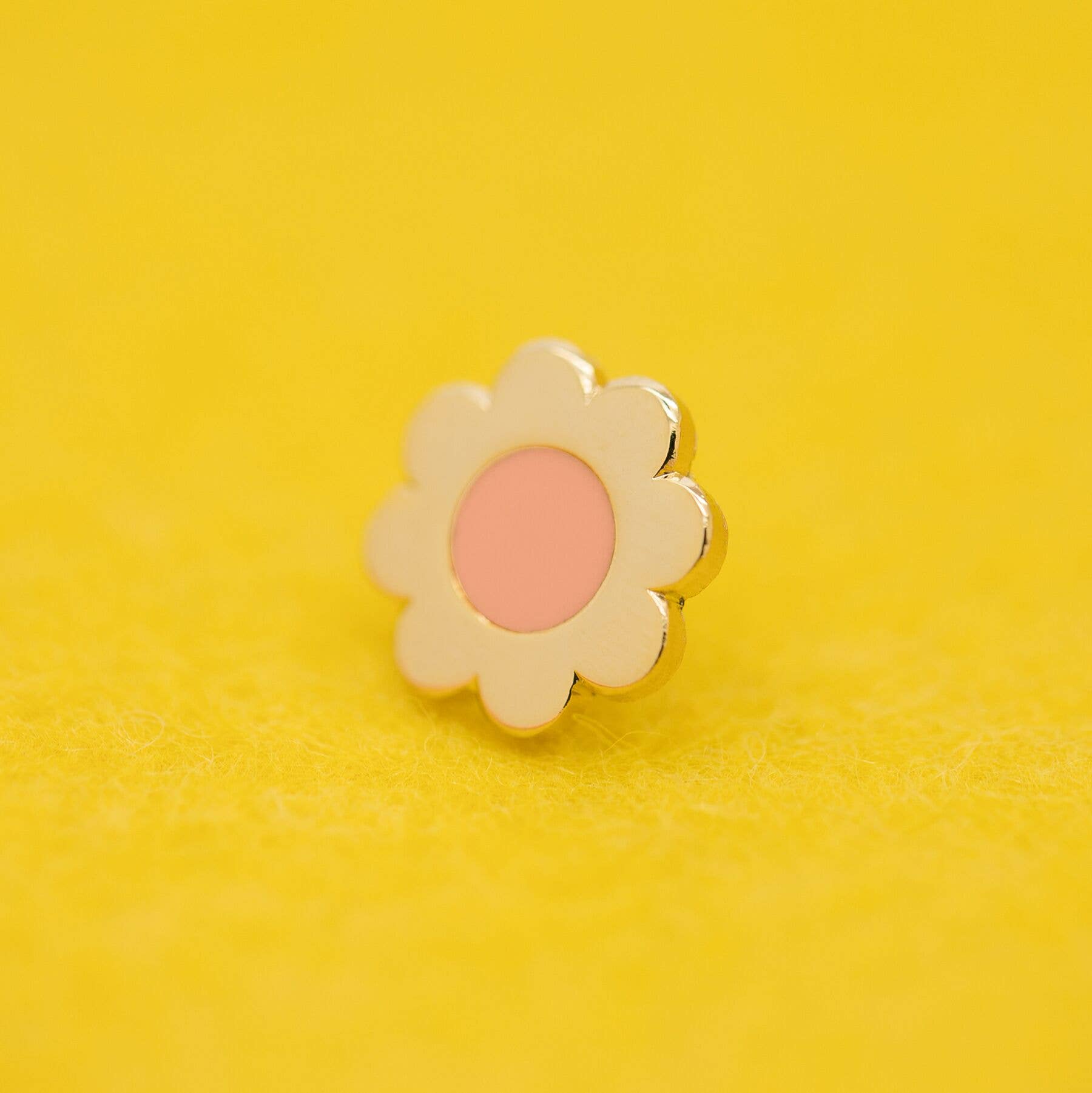 Tiny Deer Studio - Wholesale Lapel Pin/Button - Tiny Flower Enamel Pin2