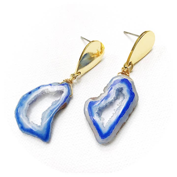 Boucles d'oreilles en cristal - Boucle d'oreille géode - Bijoux faits main pour la vente par Etymology Jewelry