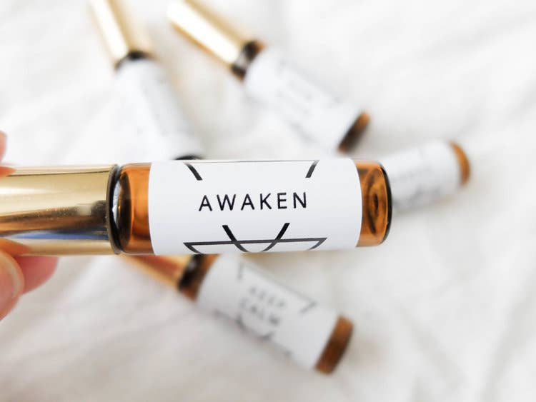 The Willow Field - Wholesale Essential Oil Roll-On - 10ml Awaken Herbal Roller0
