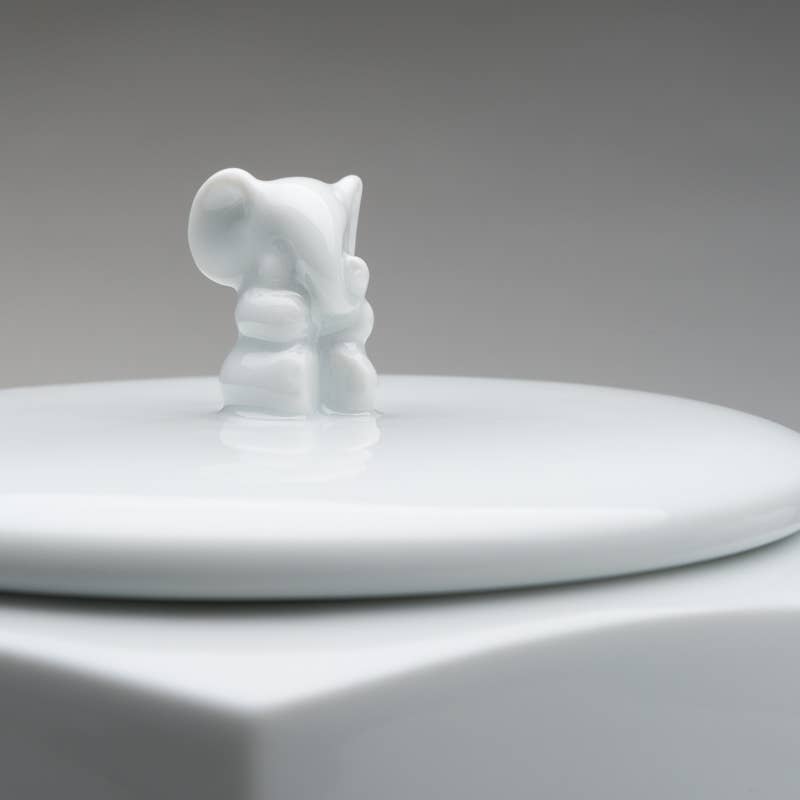 Maia Ming Designs - Wholesale Decorative Jar - Guardians - White- SM5