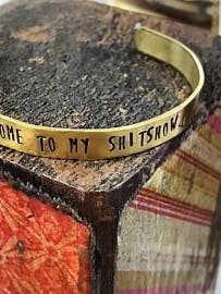 Welcome to My Shitshow Bracciale per la vendita all'ingrosso da parte di Unique Twist Jewelry