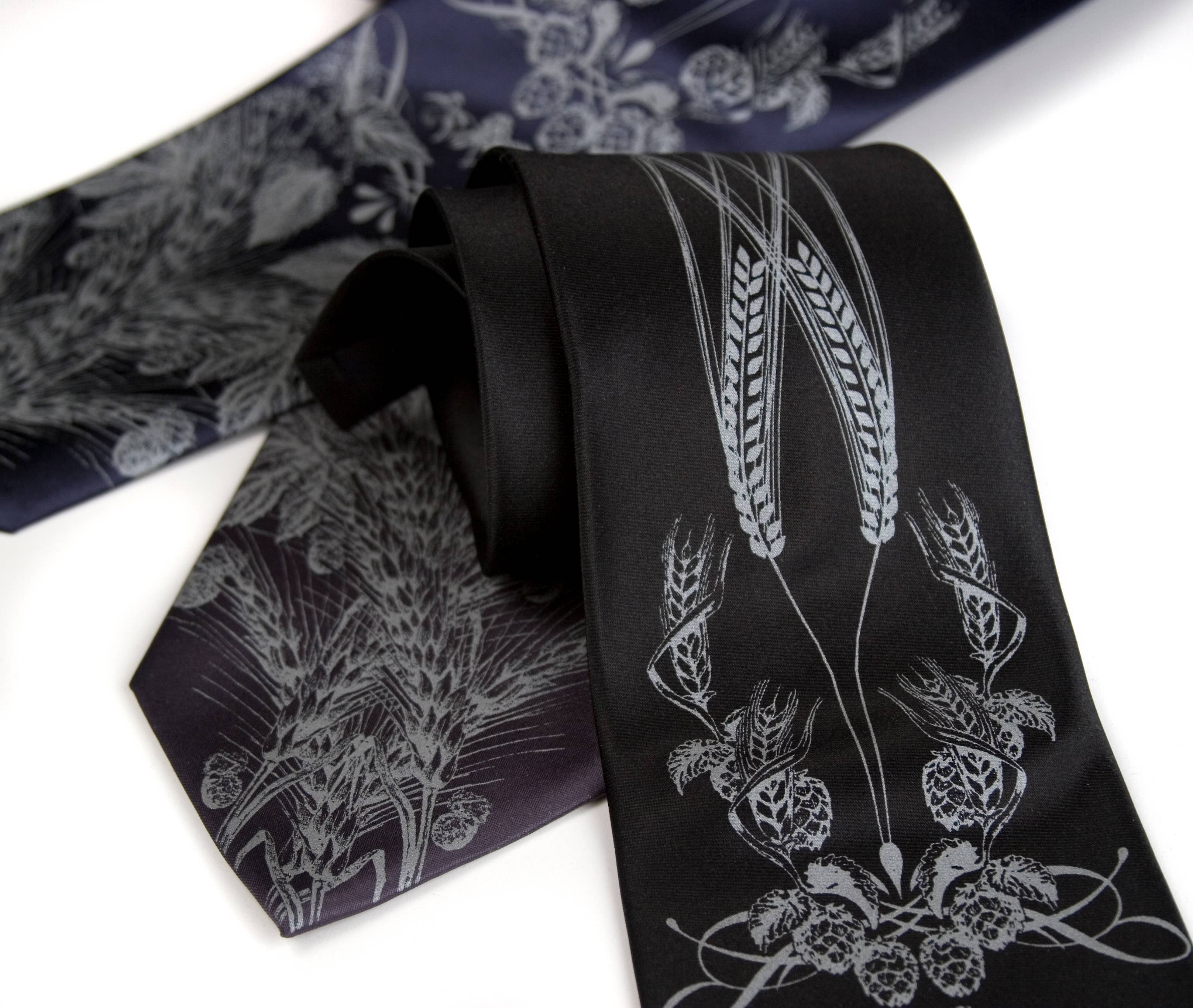 Cyberoptix Tie Lab - Wholesale Necktie - Men's - Beer Necktie. Hops & Wheat Print Tie15