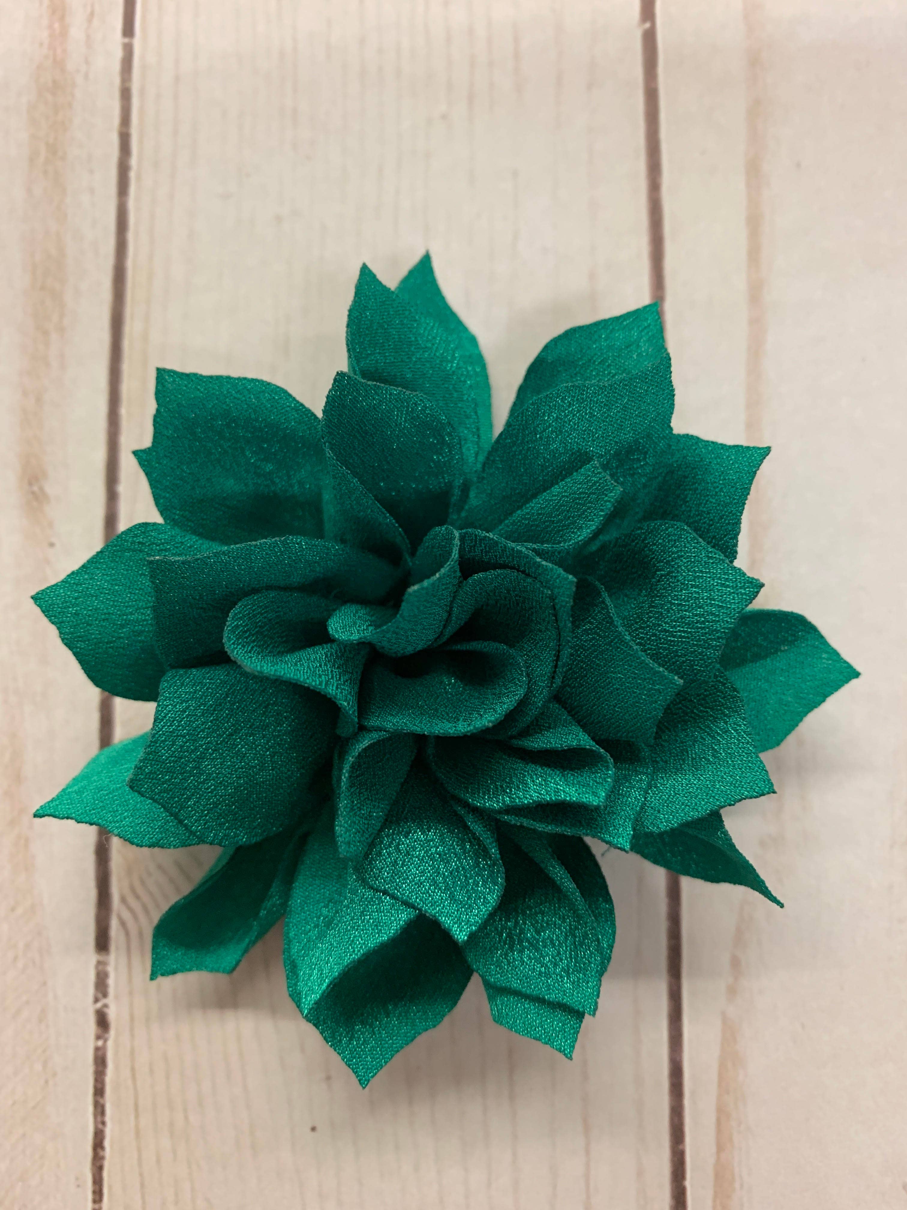 Rachel's Ribbons - Wholesale Hair Clip - Kids - Lily Flower Clip - Medium10