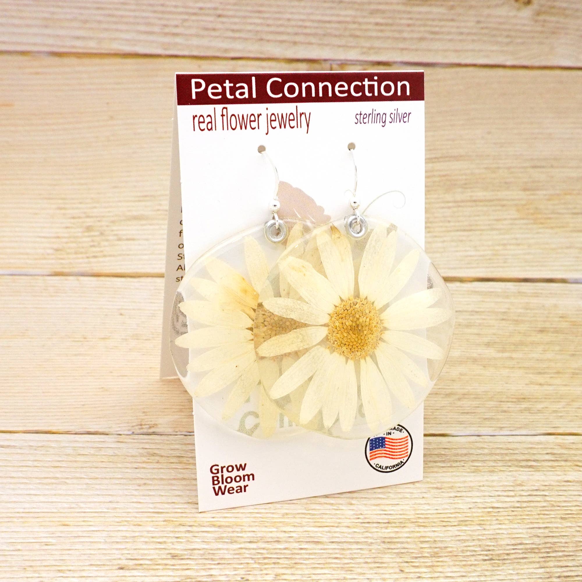 Petal Connection - Wholesale Dangle Earrings - 61602 Large White Daisy Flower Earrings4