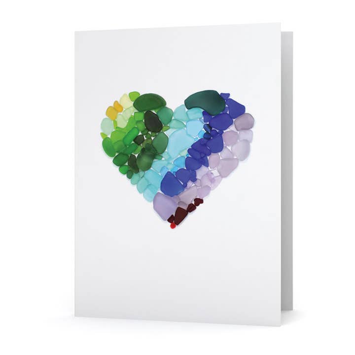 Jewel Tones Carte de cœur en verre de mer pour la vente par Beachcombing / Etched by the Sea