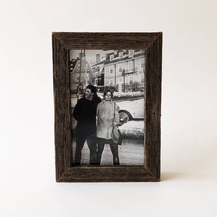 Alibi Interiors - Wholesale Picture Frame - 4" x 6" Reclaimed Wood Gallery Frame