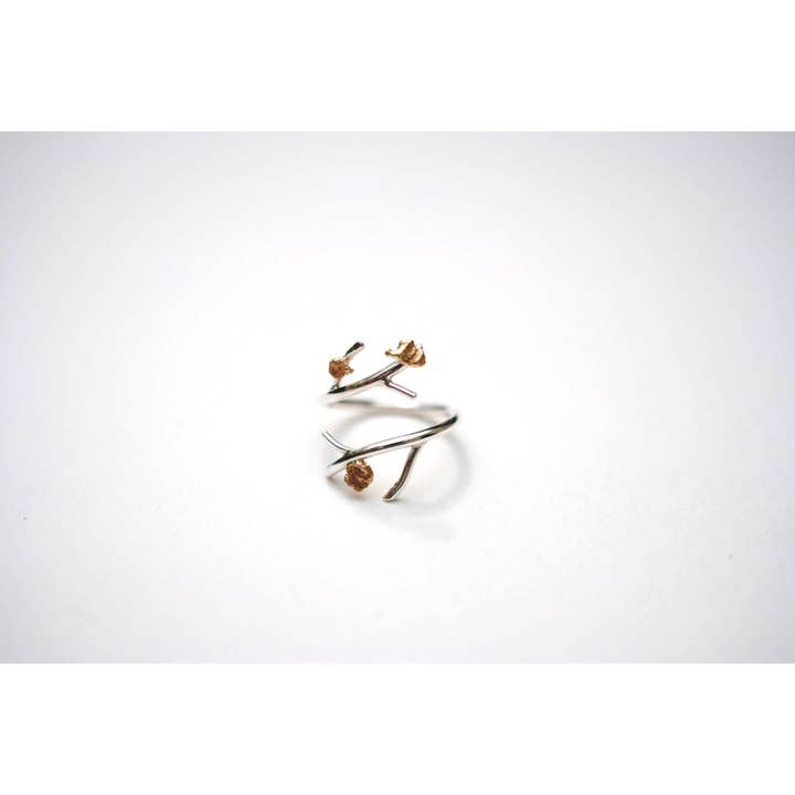 Anello doppia radice in argento con oro grezzo per la vendita all'ingrosso da parte di LettersToSarah Metalsmithing