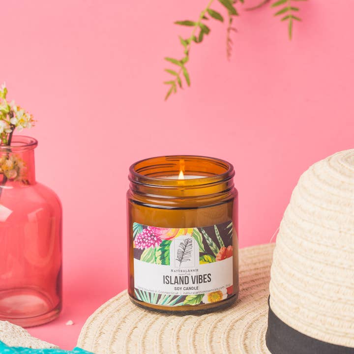 NaturalAnnie Essentials - Wholesale Jar/Filled Candle - Island Vibes Fruity/ Tropical scented Soy Candle1