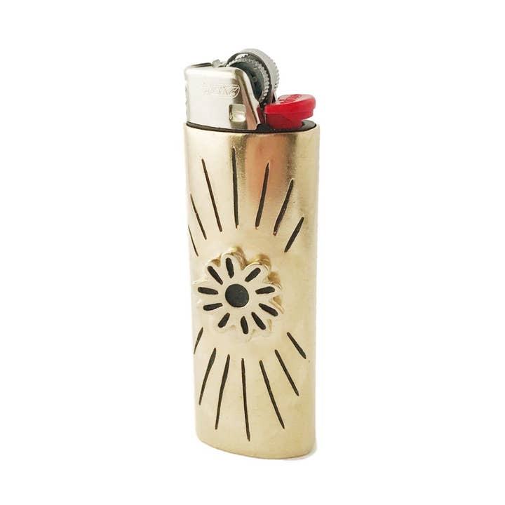 Boîtier Briquet Fleur pour la vente par Therese Kuempel Jewelry