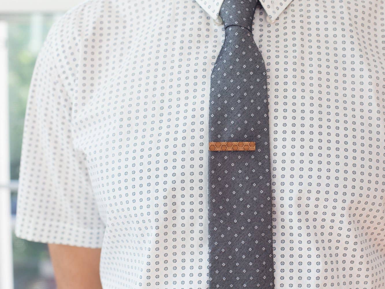 Bird of Virtue - Wholesale Tie Clip - Men's - Hex Etch Tie Bar - Small1