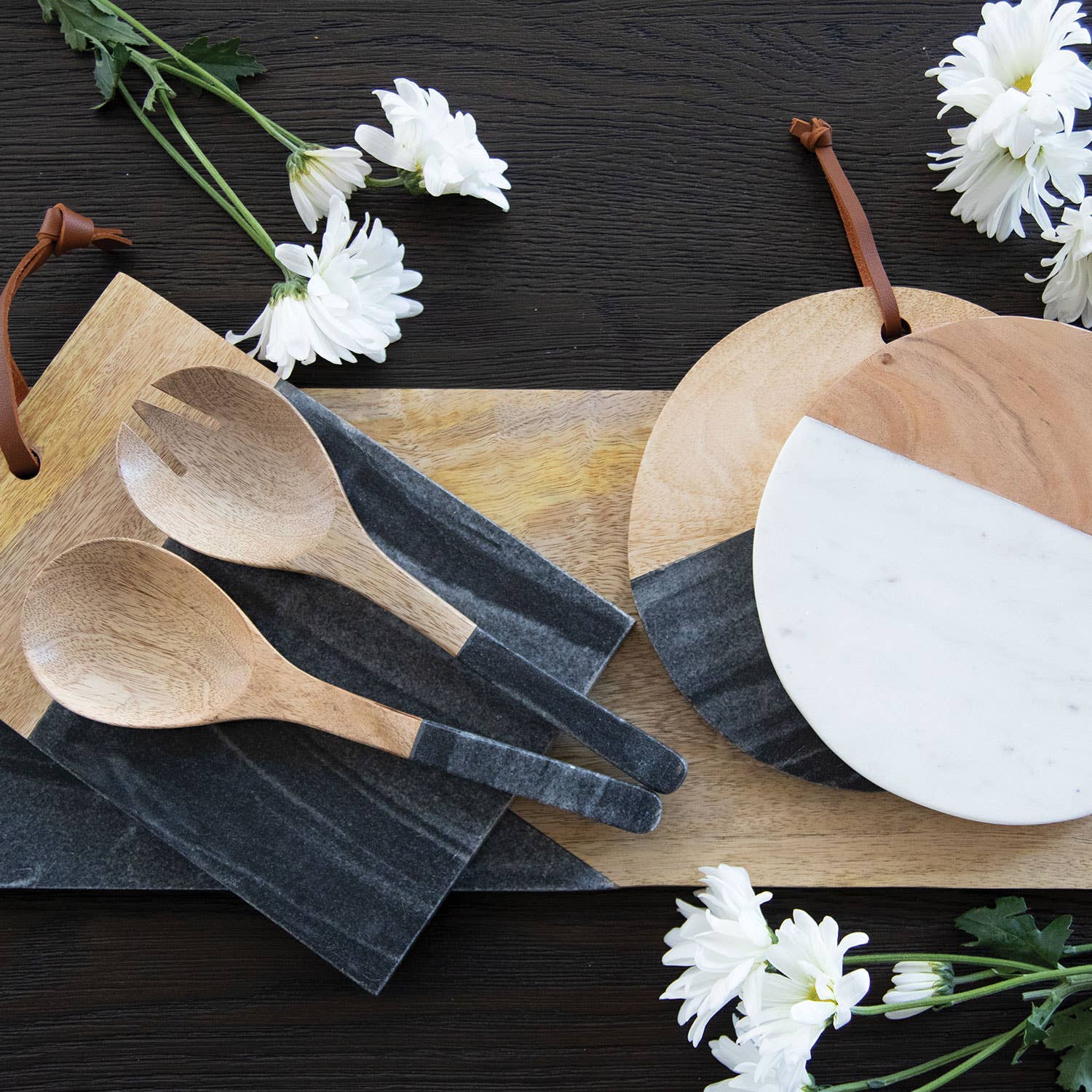 Foreside Home & Garden - Wholesale Cutting Board - Black Rectangle Marble and Wood Serving Cutting Board3