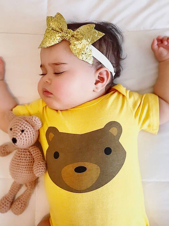 Woodland Bear rompertje voor baby's voor wholesale door Doodle Pants