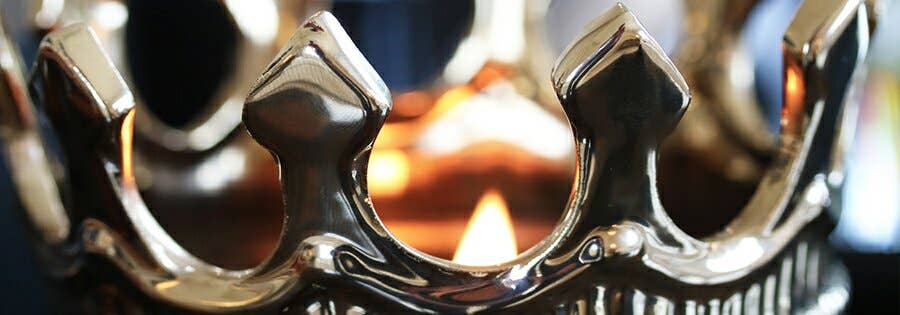 Thompson Ferrier - Vendita all'ingrosso Candela in vasetto - Candela Profumata Teschio d'Oro - Cognac, Prugna e Vaniglia7