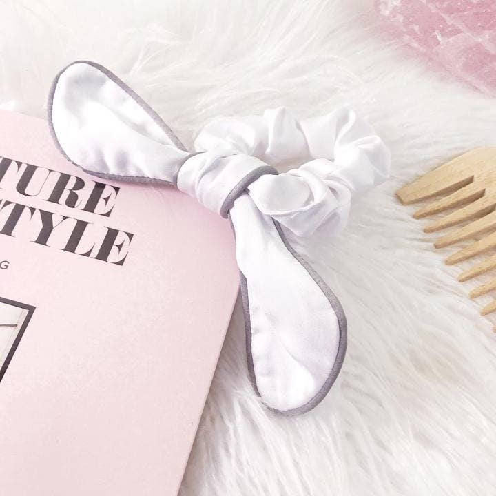 Madison and White - Wholesale Scrunchie - Women's - Healthy Hair Tie1