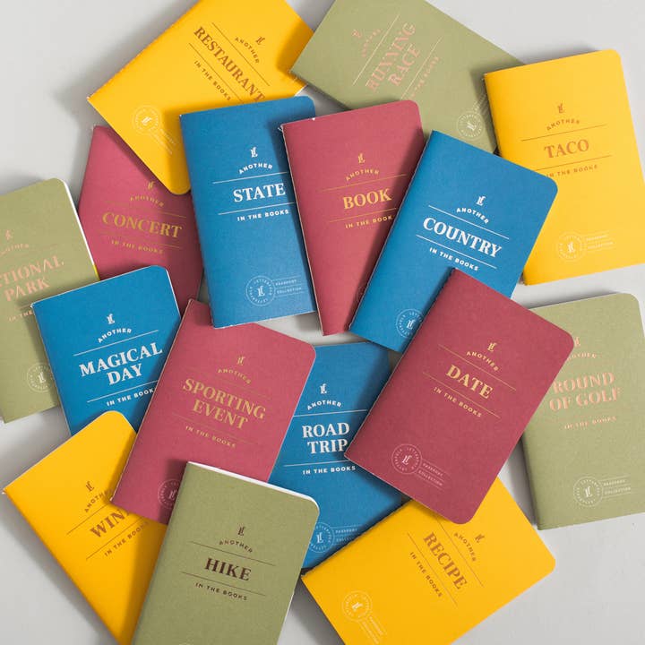 Letterfolk - Wholesale Passport Case - Unisex - Bucket List Passport
