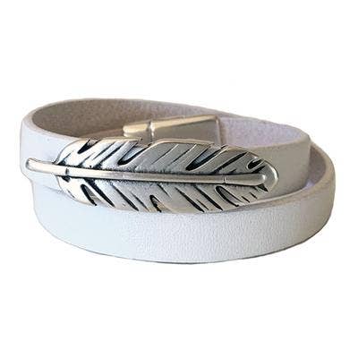 Bracelet en cuir blanc - Plume Argent pour la vente par LIVE AHA
