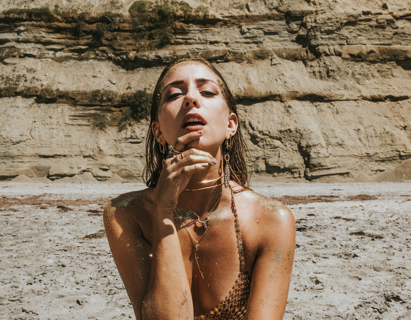 Sweet 1985 - Wholesale Pendant/Charm Necklace - Pink Brass Ox Head Necklace3